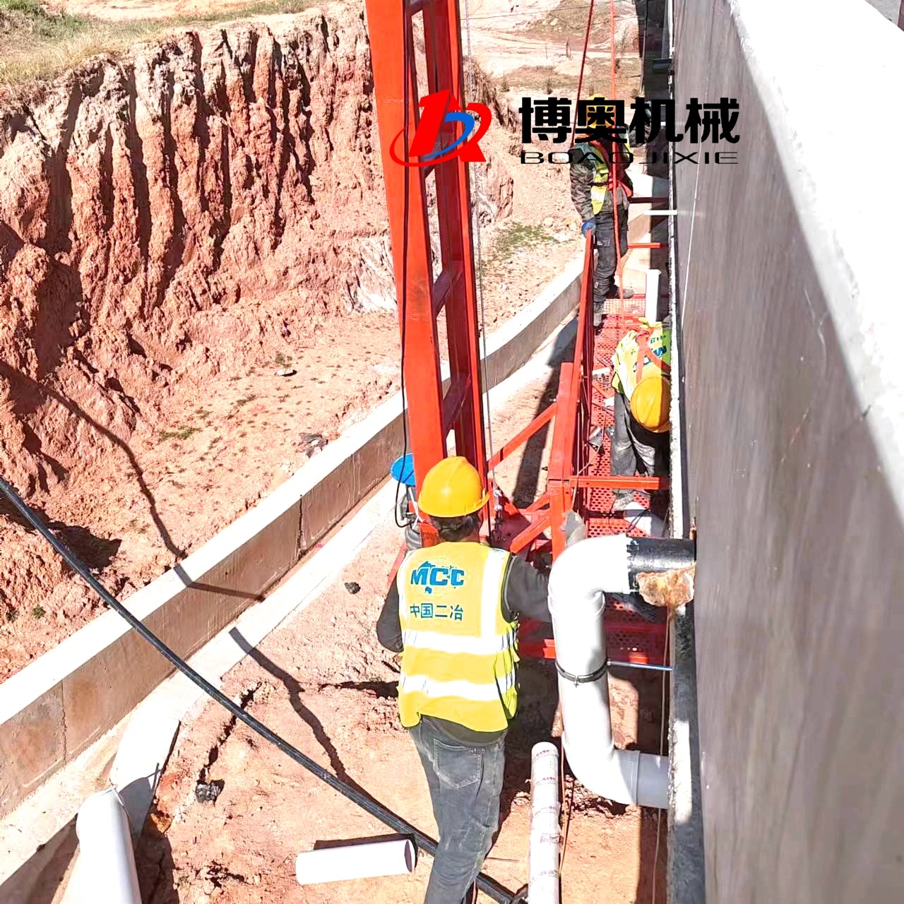 Q4M橋梁(liáng)排水管安(an)裝設備專(zhuan)利産品