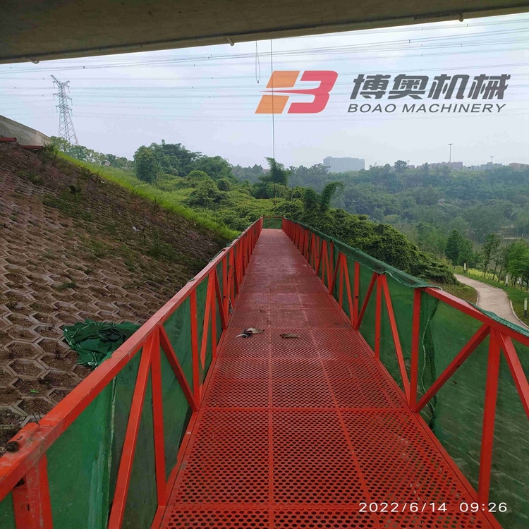 咸阳尔易金属制造集团(急速版)Q1600系(xi)列橋梁(liang)塗裝施(shī)工吊籃(lán)平台