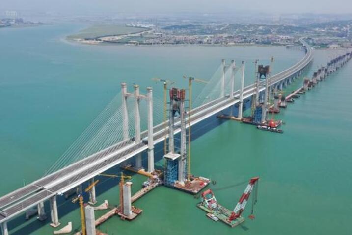 福廈高鐵(tiě)泉州灣大(dà)橋，一舉拿(ná)下3個世界(jiè)第1