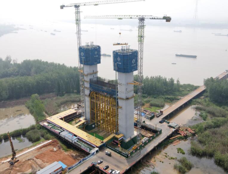 江(jiāng)蘇龍潭長江大橋(qiáo)北岸建設有序推(tui)進