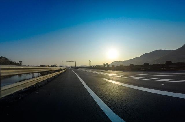 總投資(zi)約244億 遂(suí)川至大(dà)餘高速(sù)公路新(xin)建工程(chéng)獲批複(fú)