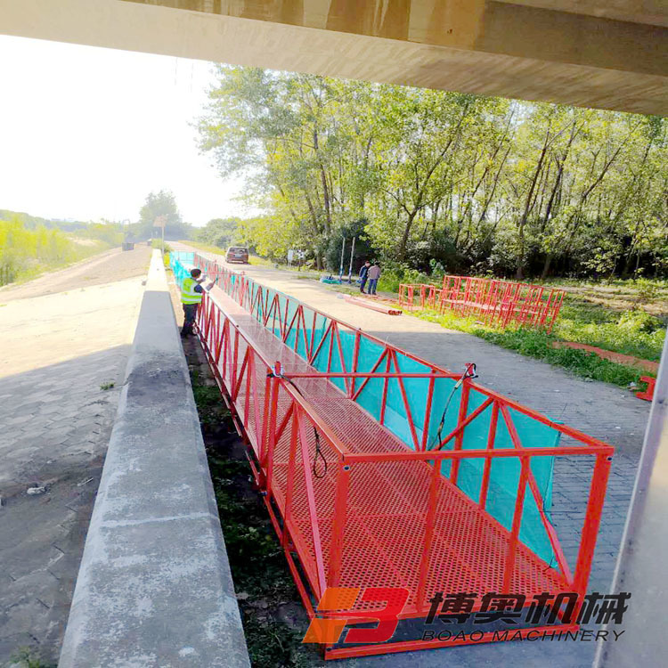 大跨(kua)度橋梁施(shī)工吊籃平(píng)台