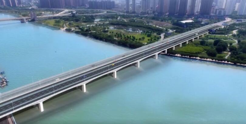 泉州大橋新(xīn)橋順利合龍 預計(jì)明年上半年通車(chē)
