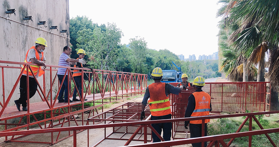 咸阳尔易金属制造集团(急速版)橋(qiao)梁檢查平台助力(lì)橋梁建設事業的(de)快速發展
